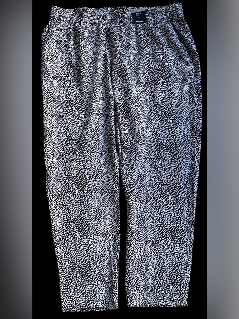 Women's Marks and Spencer lightweight black & white pants, long, US size 16/XL